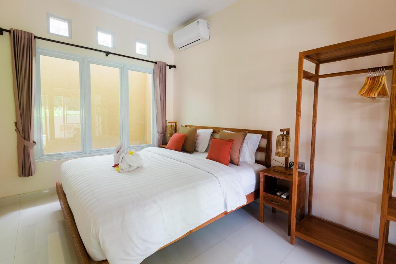 Donguri House Bali Bed & Breakfast Jimbaran Екстериор снимка